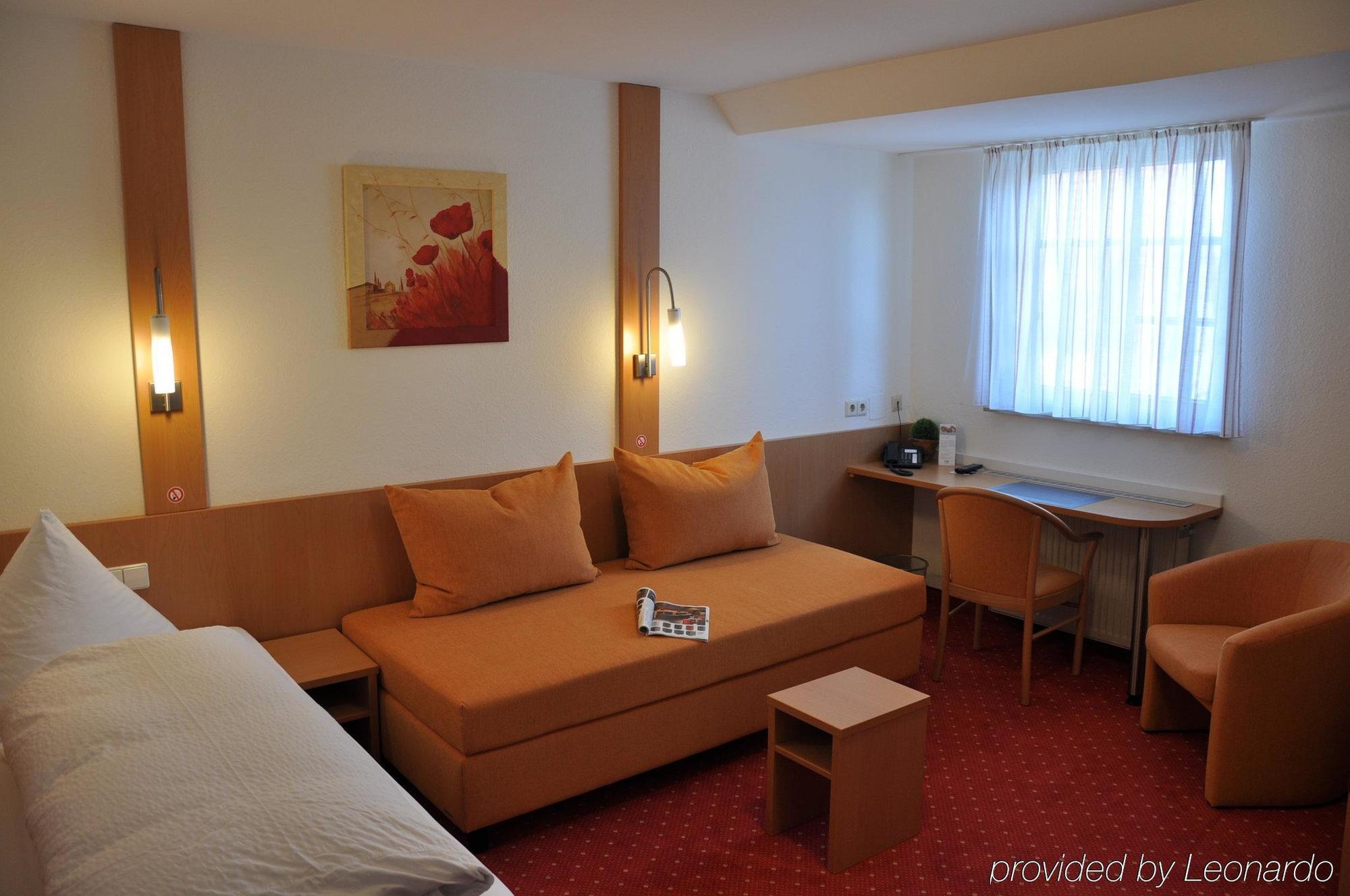 Loewen Hotel & Restaurant Wendlingen am Neckar Exteriér fotografie